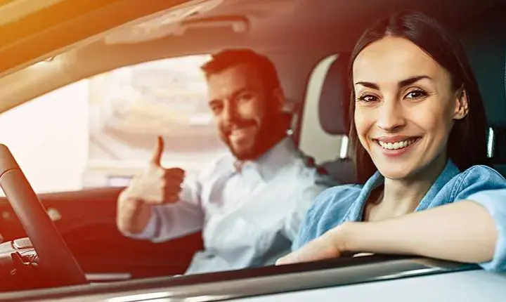Ile kosztuje wynajem długoterminowy samochodu? Sprawdź ceny i oferty