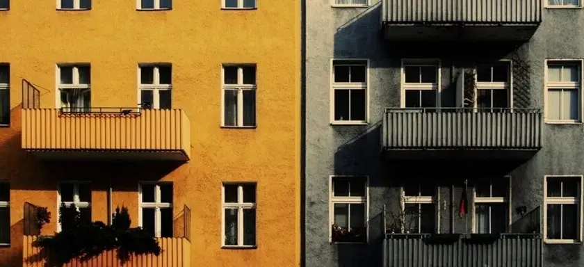 Jak obliczyć czynsz za mieszkanie i uniknąć nieprzyjemnych kosztów