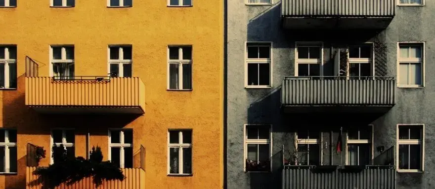 Jak obliczyć czynsz za mieszkanie i uniknąć nieprzyjemnych kosztów